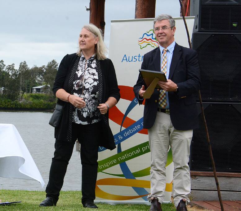 MidCoast Council mayor, Claire Pontin and Member for Lyne, David Gillespie officiate at the 2022 citizenship ceremony held as part of the Taree Australia Day celebrations on Queen Elizabeth Park.