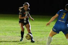 Thalia Nicholson goes on the attack for Mid Coast in a game at Taree. Picture Scott Calvin.