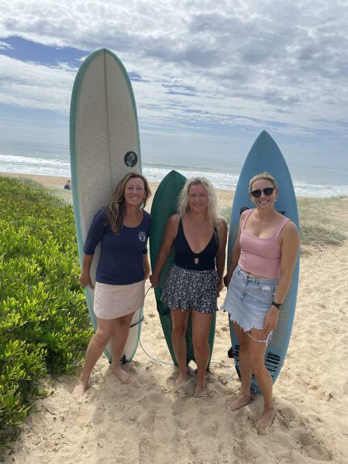 Diamond Surf Chix, Michele Brown, Rachael Pavitt and Kara Baldwin. Picture by Jeanene Duncan.